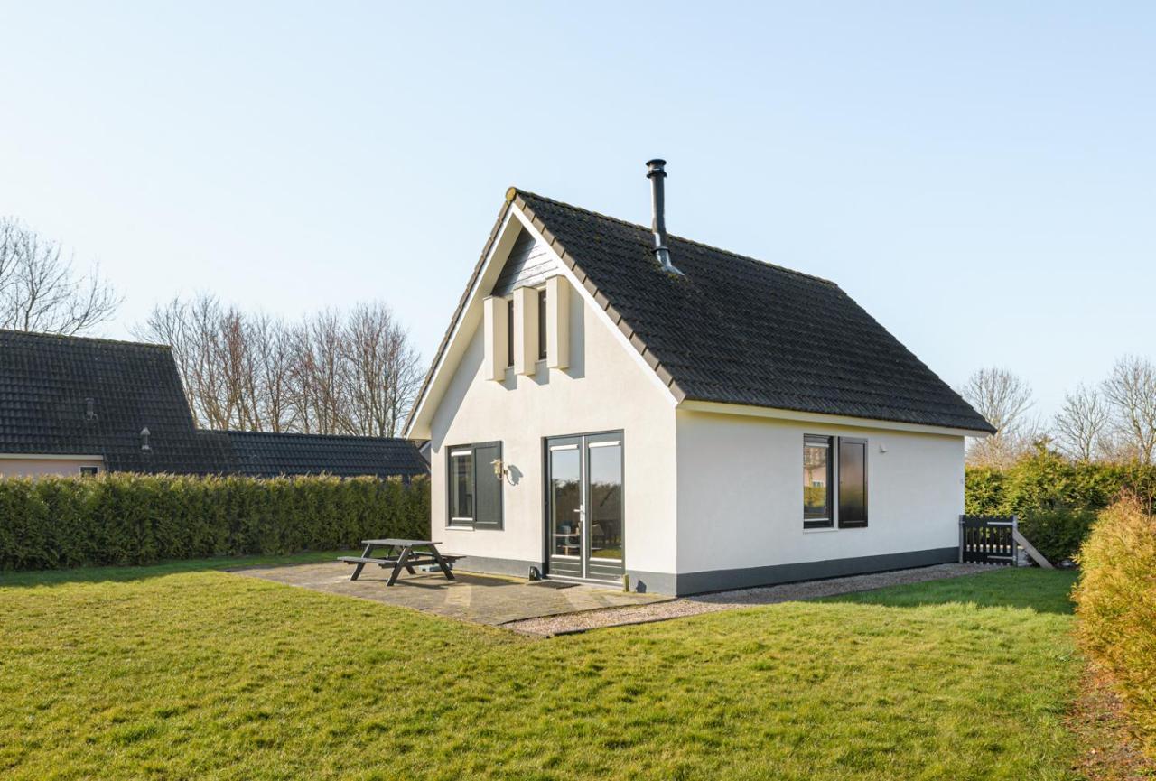 Вилла The Frisian Beach House Met Scandinavische Barrel Sauna Tzummarum Экстерьер фото