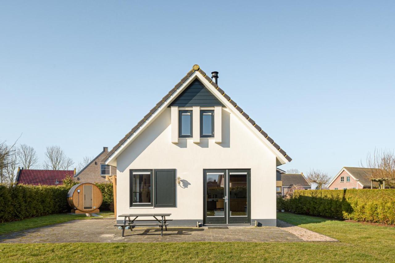 Вилла The Frisian Beach House Met Scandinavische Barrel Sauna Tzummarum Экстерьер фото
